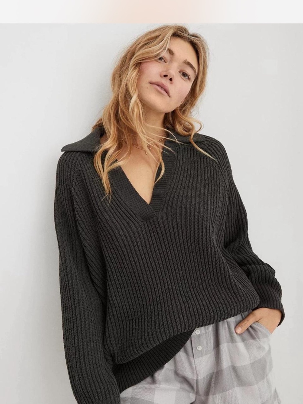 Aerie Charcoal Ribbed V-Neck Collared Sweater - Women